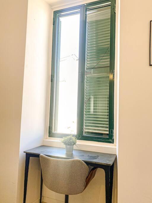 Entire In 1a By Solea Apartment